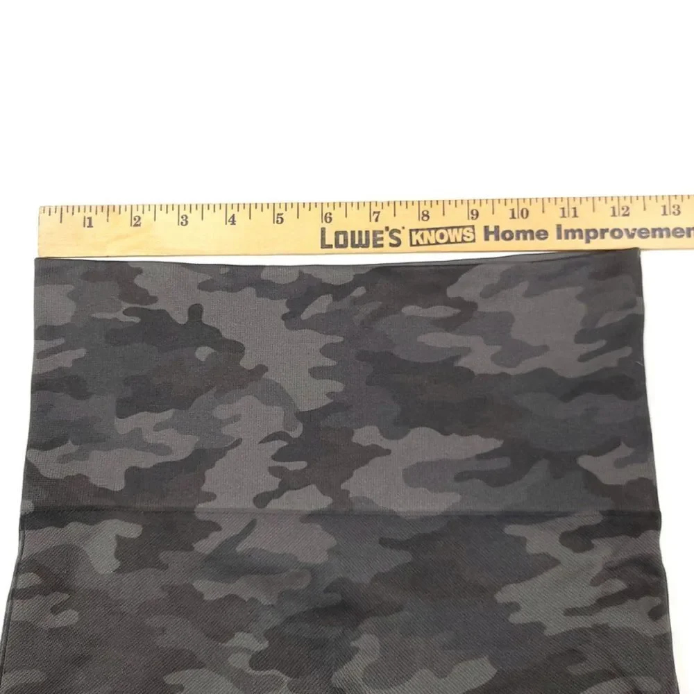 SPANX Shaping Look At Me Now Cropped Seamless Leggings in Gray Camo Womens Small